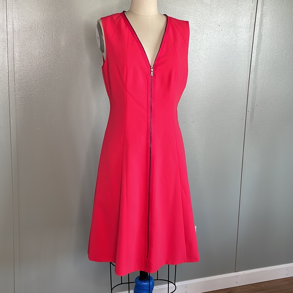 NWT, Tahari, orange red, sleeveless, midi dress.